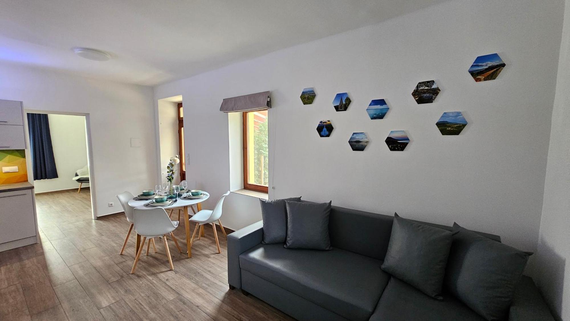 Menta Holiday Home บาดัคชอยโตมาย ภายนอก รูปภาพ